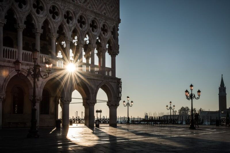 venice-doges-palace-skip-the-line-entry-small-group-tour