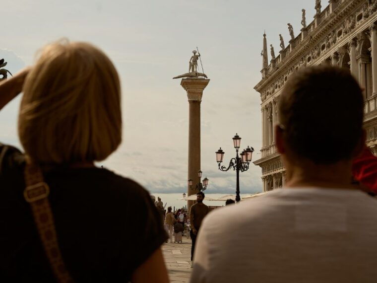 venice-full-day-tour-with-gondola-doges-palace-basilica