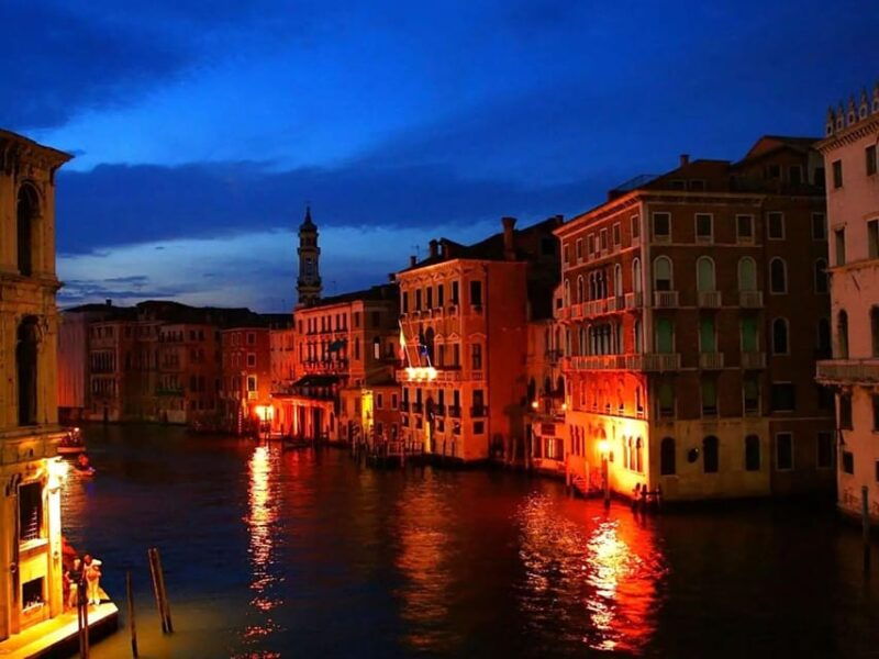 venice-ghost-tour-explore-haunted-legends-ancient-ruin