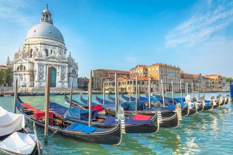 Venice: Gondola Ride Along Grand Canal and Hidden Corners - Who Is This Tour Best For?