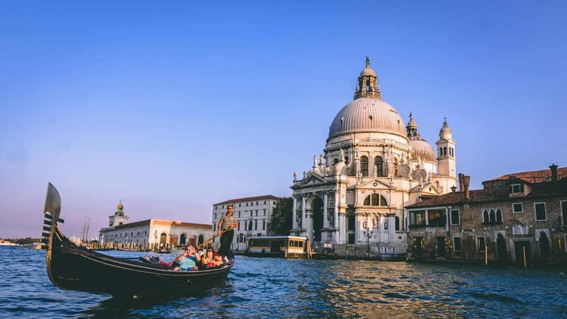 VENICE: Gondola Ride with Local Guide - The Sum Up