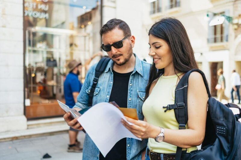 venice-grand-canal-gondola-ride-with-app-commentary