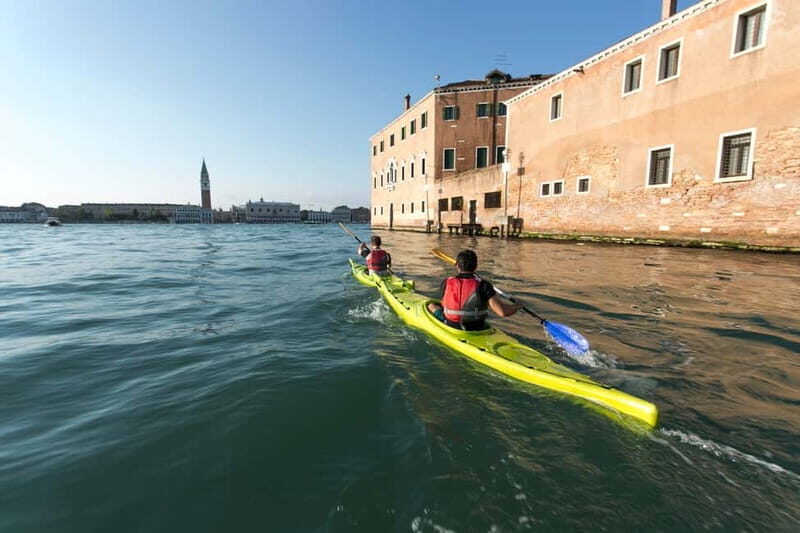 Venice: Guided Canal Kayak Tour at Day, Night, or Sunset - The Practicalities You Should Know