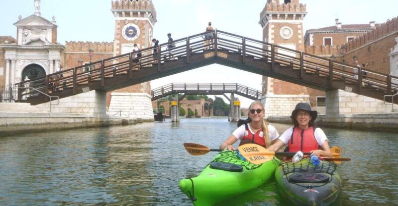venice-hidden-canal-gems-kayak-tour-with-certified-guide