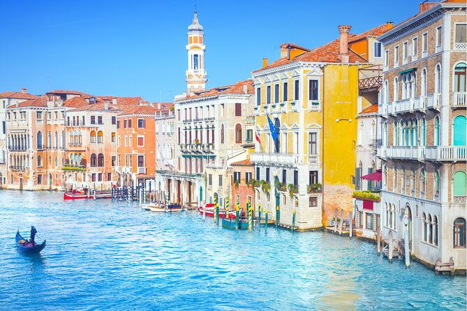 venice-highlights-with-local-private-walking-tour-gondola-ride-3