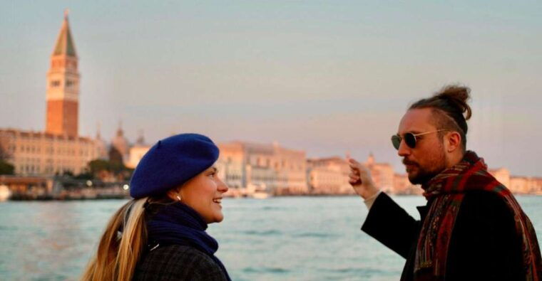 venice-historic-walk-the-city-architecture-traditions