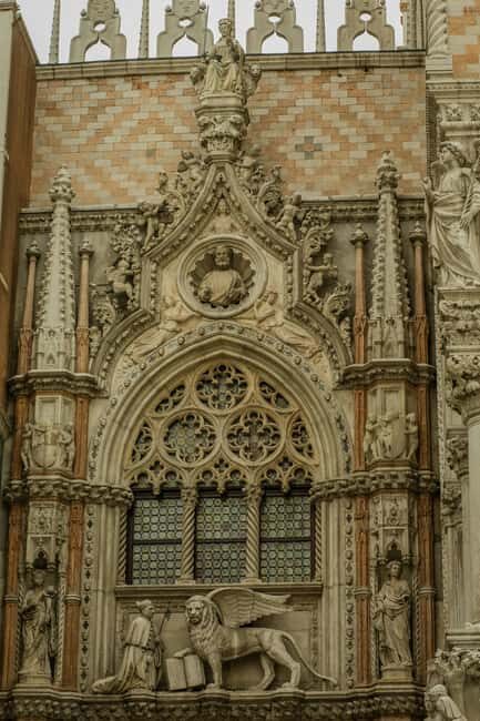 Venice: History Tour of Doge's Palace and Casanova's Prison - FAQ
