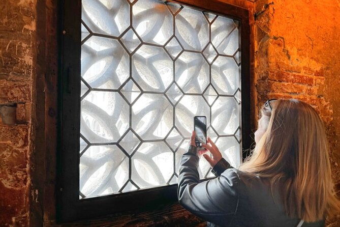 venice-in-a-day-st-marks-basilica-doges-palace-gondola-ride