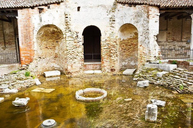 venice-islands-murano-burano-with-glass-factory-private-tour