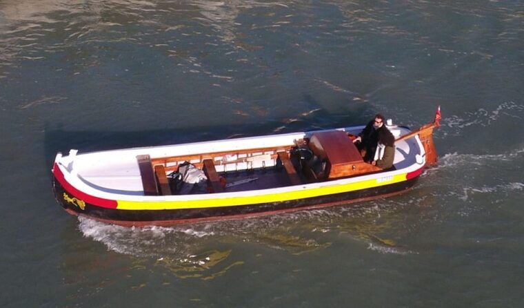 venice-islands-tour-by-bragozzo-murano-burano-torcello