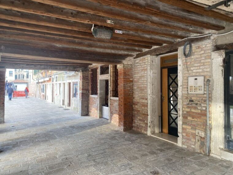 venice-jewish-ghetto-and-cannaregio-food-and-wine-tour