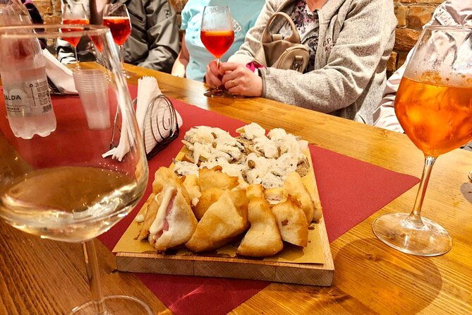 venice-jewish-ghetto-cannaregio-area-food-tour-pasta-wine-gelato-and-more