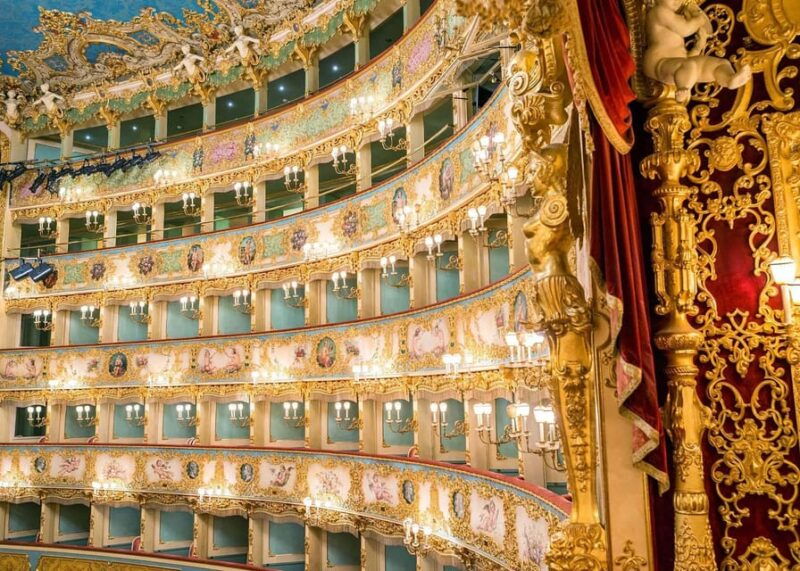venice-la-fenice-theater-tour