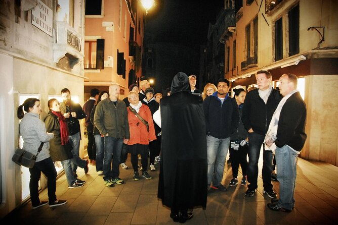 venice-legends-anecdotes-and-ghost-stories-tour