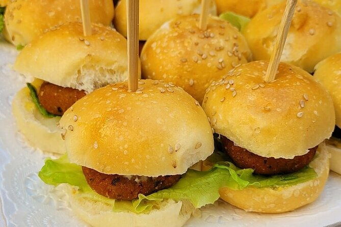 venice-like-a-local-vini-and-cichetti-at-liuba-and-hugos-home