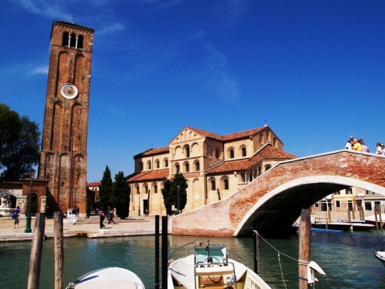venice-murano-and-burano-excursion-from-jesolo