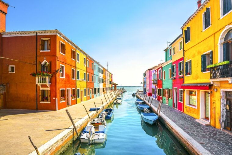 venice-murano-and-burano-half-day-lagoon-trip