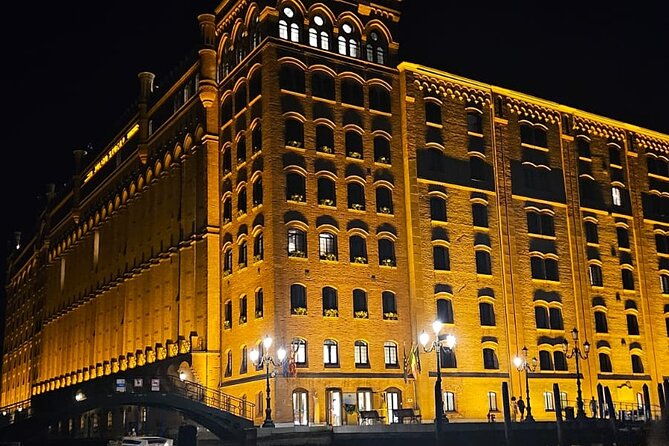 venice-night-boat-tour-from-zattere