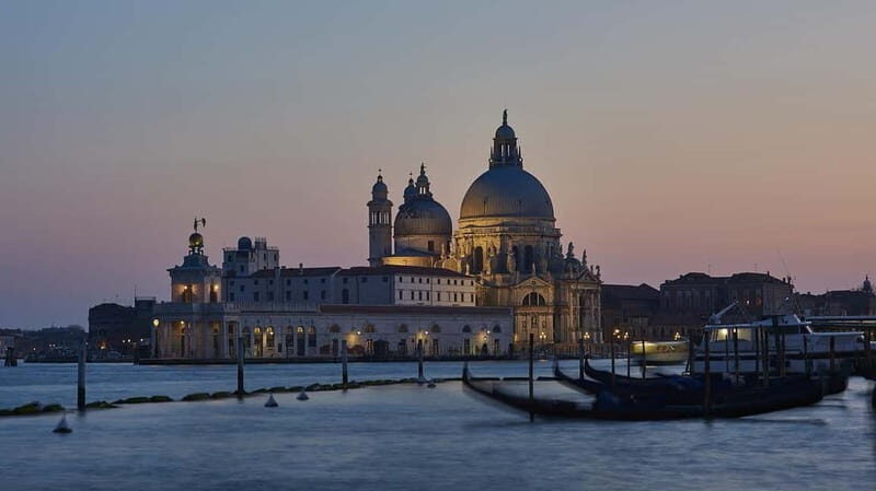 Venice: Night Guided Walking Tour of the City's Highlights - In-Depth Look at the Itinerary: What Makes Each Stop Special