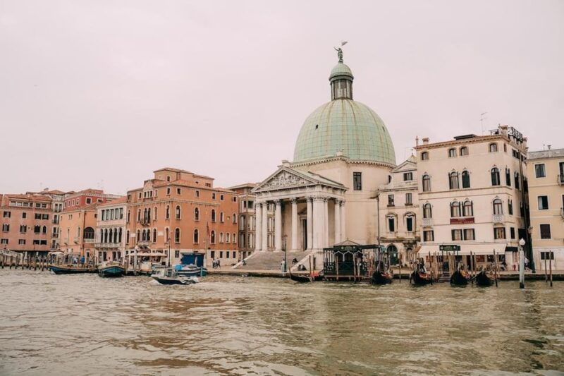 venice-off-the-beaten-path-small-group-walking-tour