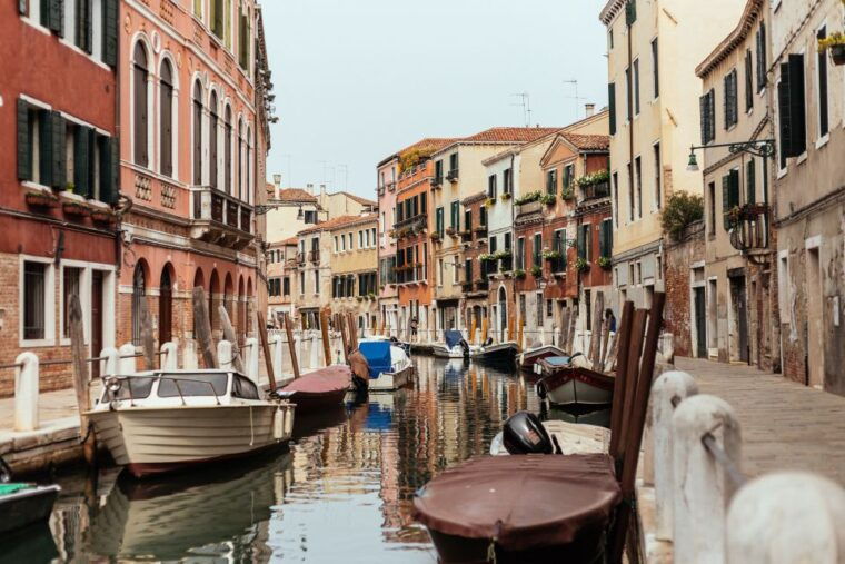 venice-off-the-beaten-track-private-city-tour