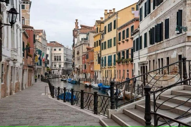 Venice: Peggy Guggenheim Collection and Art Mile Guided Tour - Practical Details & Experience Value