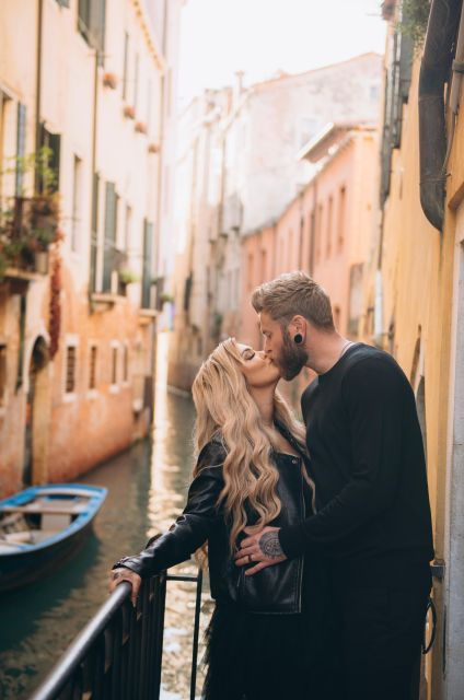 venice-photoshoot-in-iconic-locations-with-photographer