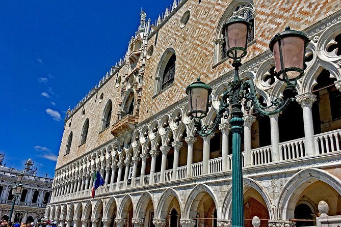 venice-priority-tickets-to-st-marks-basilica-doge-palace-2