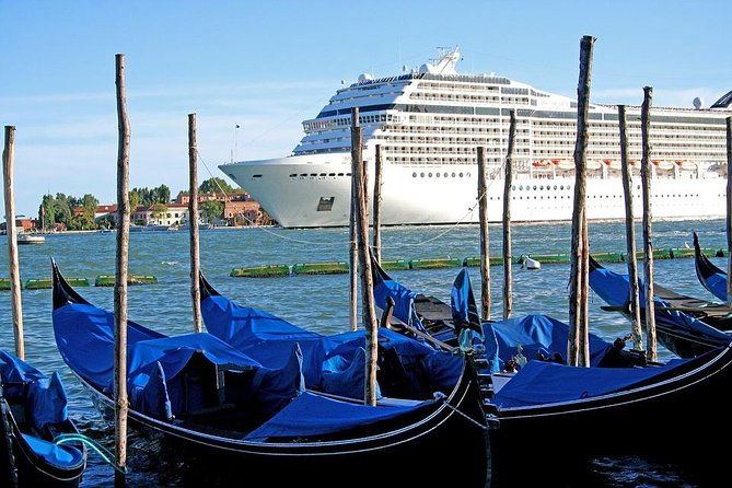 venice-private-arrival-transfer-by-water-taxi-cruise-port-to-central-venice-2