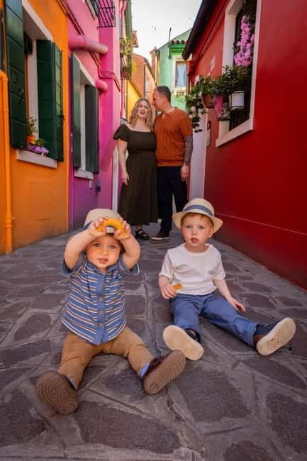 Venice: Private boat tour and shooting in Burano - What to Expect During the Tour