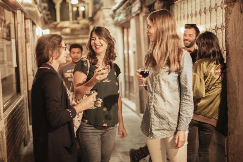 venice-private-evening-tour-w-drinks-bites-in-cannaregio