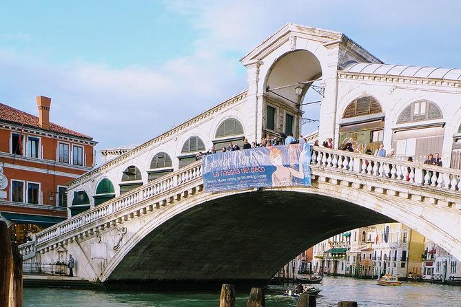 venice-private-half-day-guided-tour-and-gondola-experience