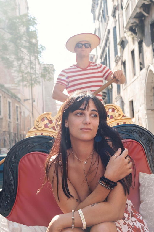 venice-private-professional-photoshoot-rialto-bridge