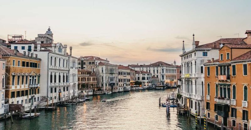 Venice: Private Walking Tour with a Local - Key Points