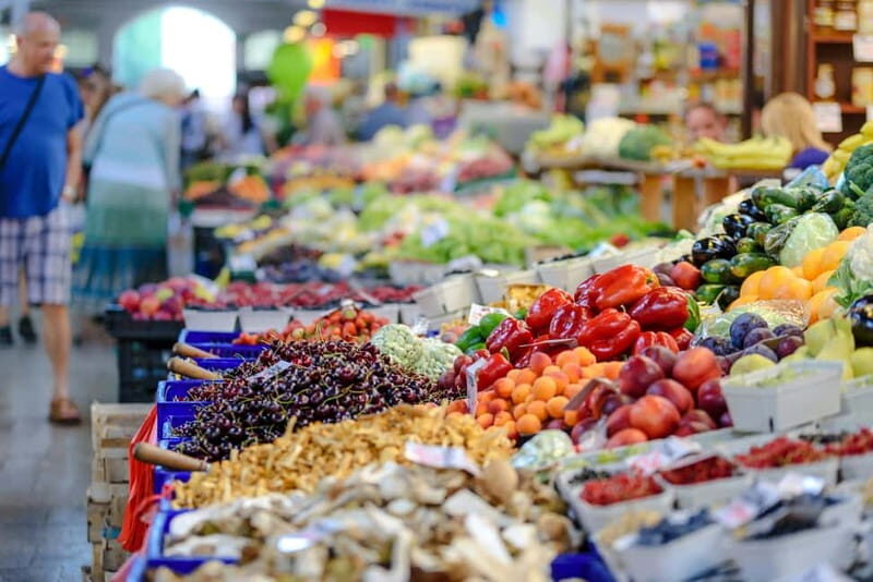 Venice: Rialto Market Food & Traditions Private Walking Tour - Exploring the Rialto Market: A Taste of Venice’s Food Heritage
