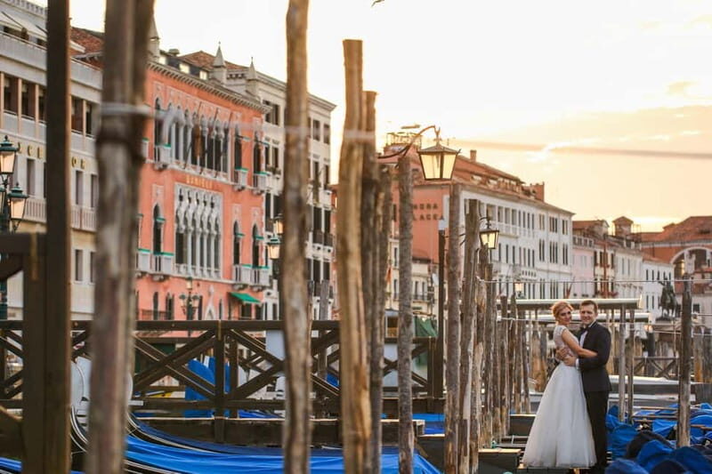 Venice: Romantic Photoshoot for couples - Who Should Consider This Experience