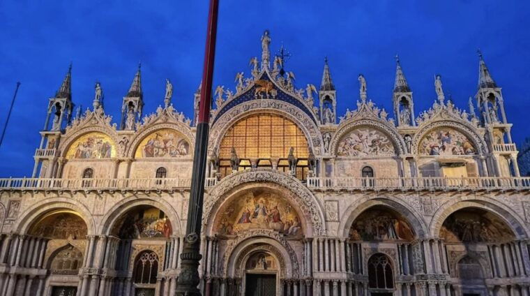venice-saint-marks-basilica-private-tour-at-night