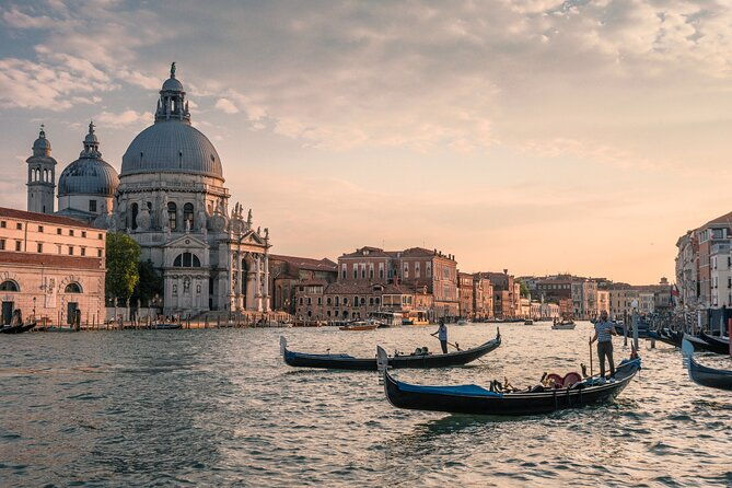 venice-scavenger-hunt-and-best-landmarks-self-guided-tour