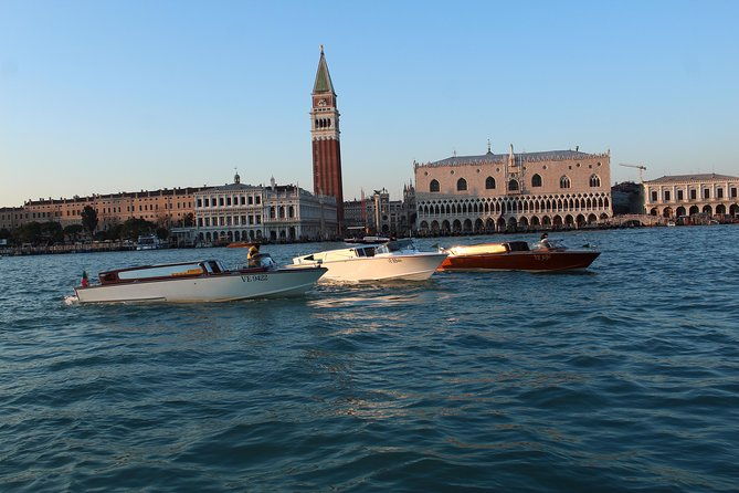 venice-shared-arrival-transfer-marittima-cruise-port-to-central-venice-2