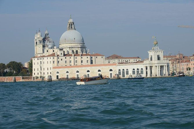 venice-shared-arrival-transfer-marittima-cruise-port-to-central-venice-4