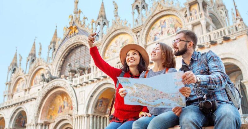 Venice: Skip-the-Line Doges Palace & Basilica Walking Tour - Key Points