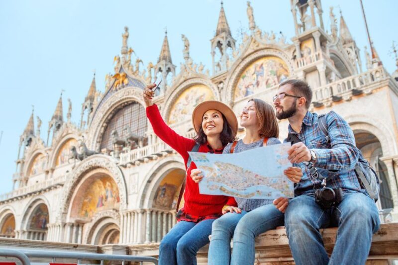 Venice: Skip-the-Line Doges Palace & Basilica Walking Tour - Authentic Insights from Reviews