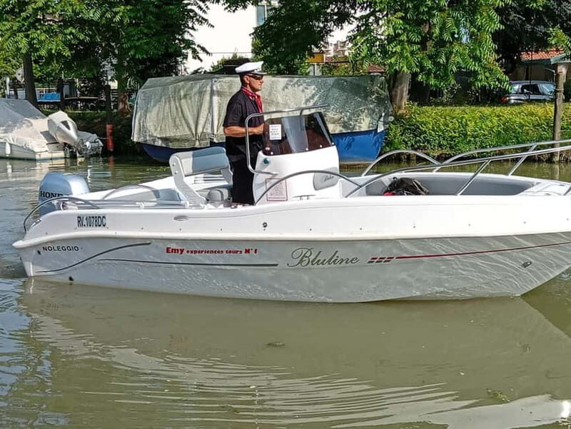 Venice: Speedboat Emy Experiences Tour - Key Points