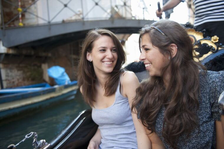venice-st-marks-basilica-doges-palace-gondola-ride