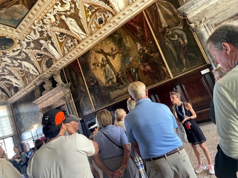 venice-st-marks-basilica-doges-palace-tour-with-ticket