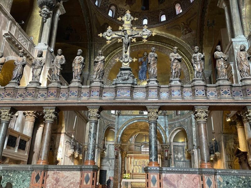 venice-st-marks-basilica-doges-palace-tour-with-ticket