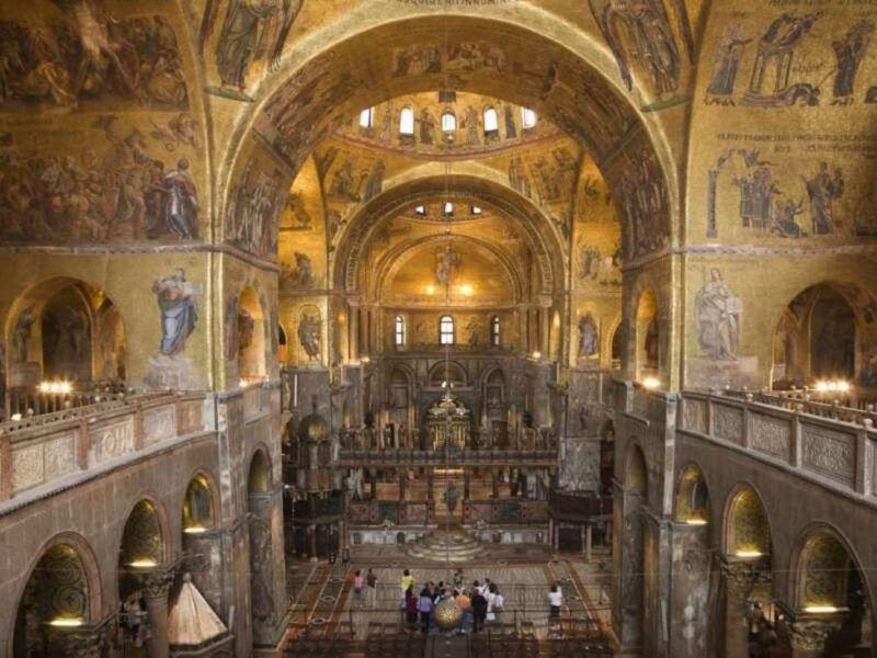 venice-st-marks-basilica-exclusive-night-tour-with-ticket