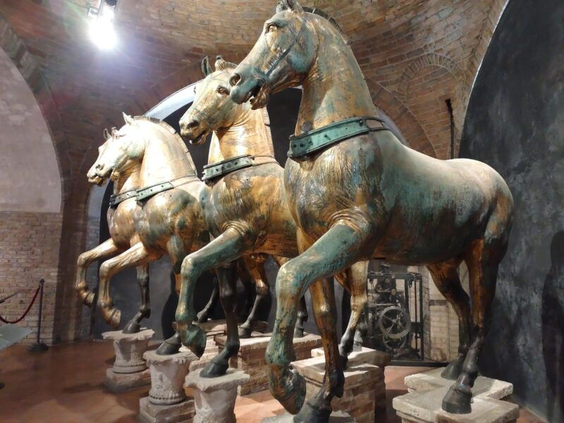 venice-st-marks-basilica-exclusive-night-tour-with-ticket