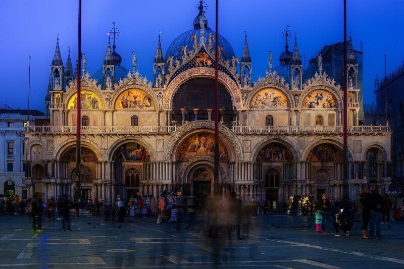 venice-st-marks-basilica-exclusive-night-tour-with-ticket