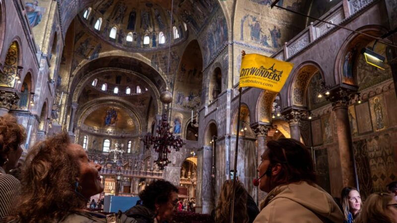 venice-st-marks-basilica-guided-tour-and-gondola-ride